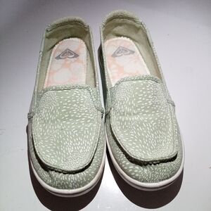 Roxy Green Patterned Slip-On Shoes.